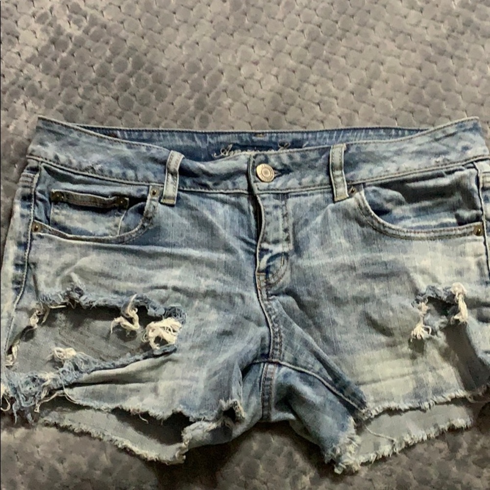 AE shorts